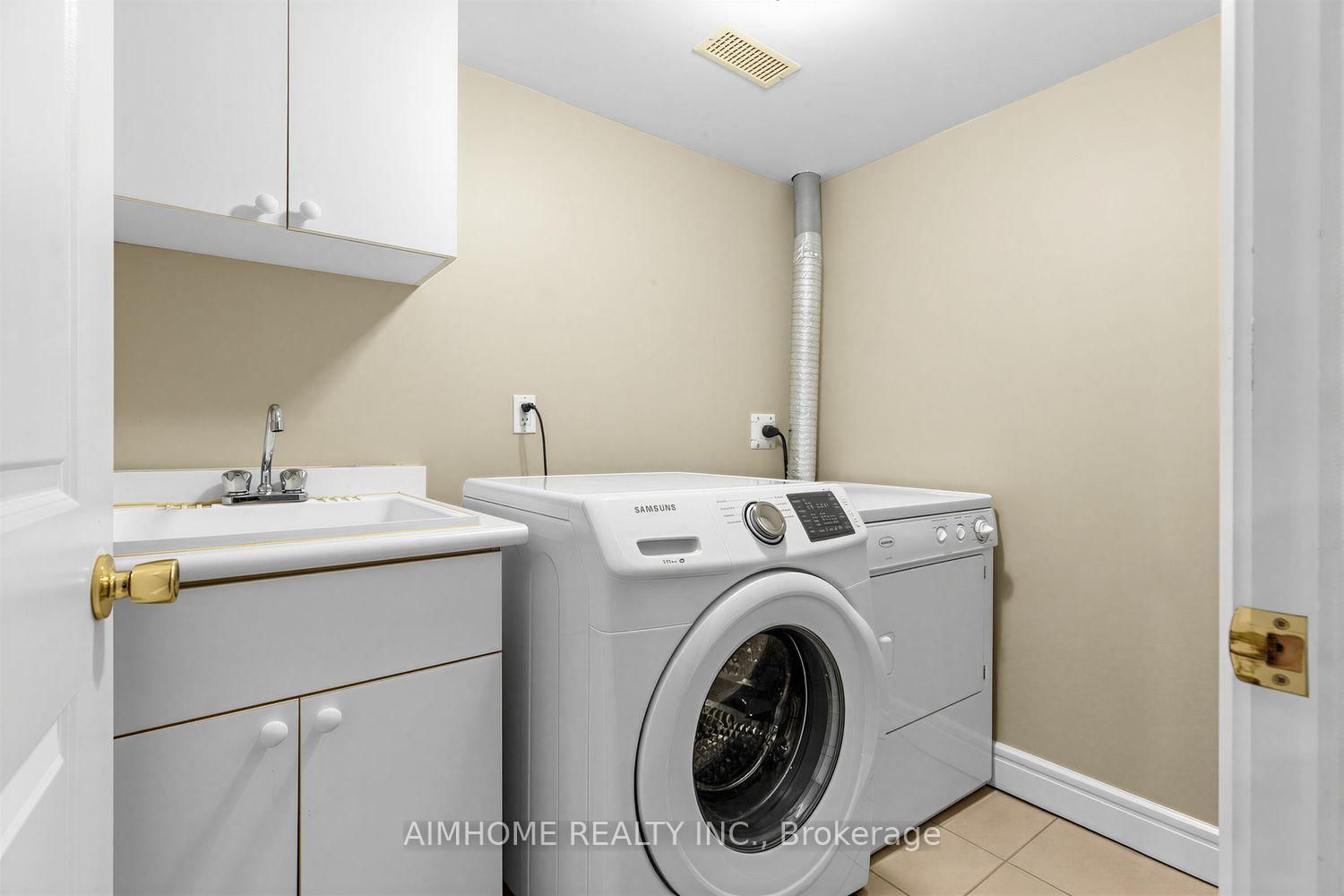 16 Carney Road • Toronto, ON photo 24