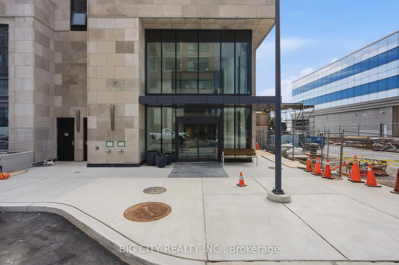 1005 - 25 Frederick Todd Way