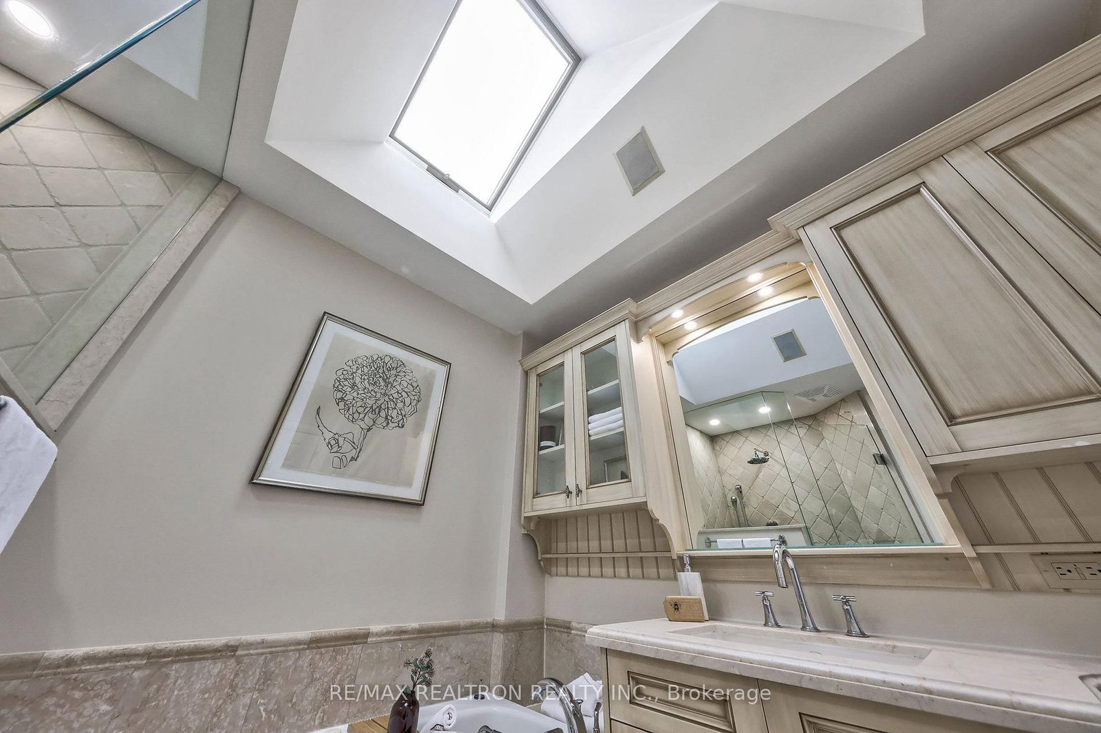 43 Joicey Boulevard • Toronto, ON photo 20