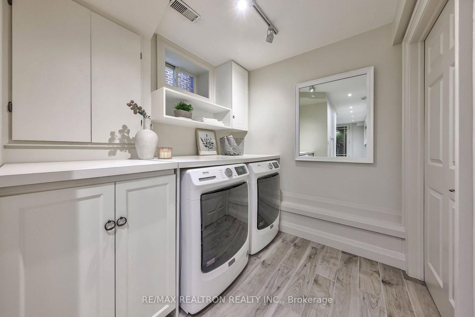 43 Joicey Boulevard • Toronto, ON photo 26