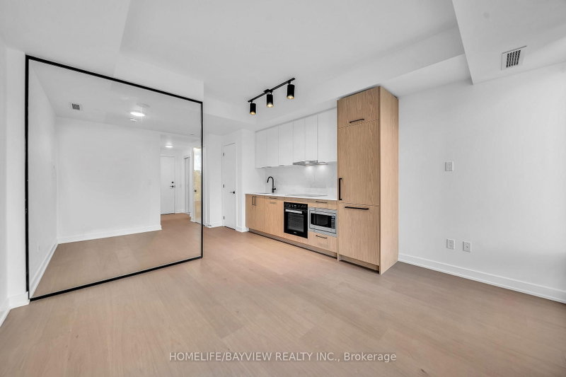 711 - 91 montclair Avenue