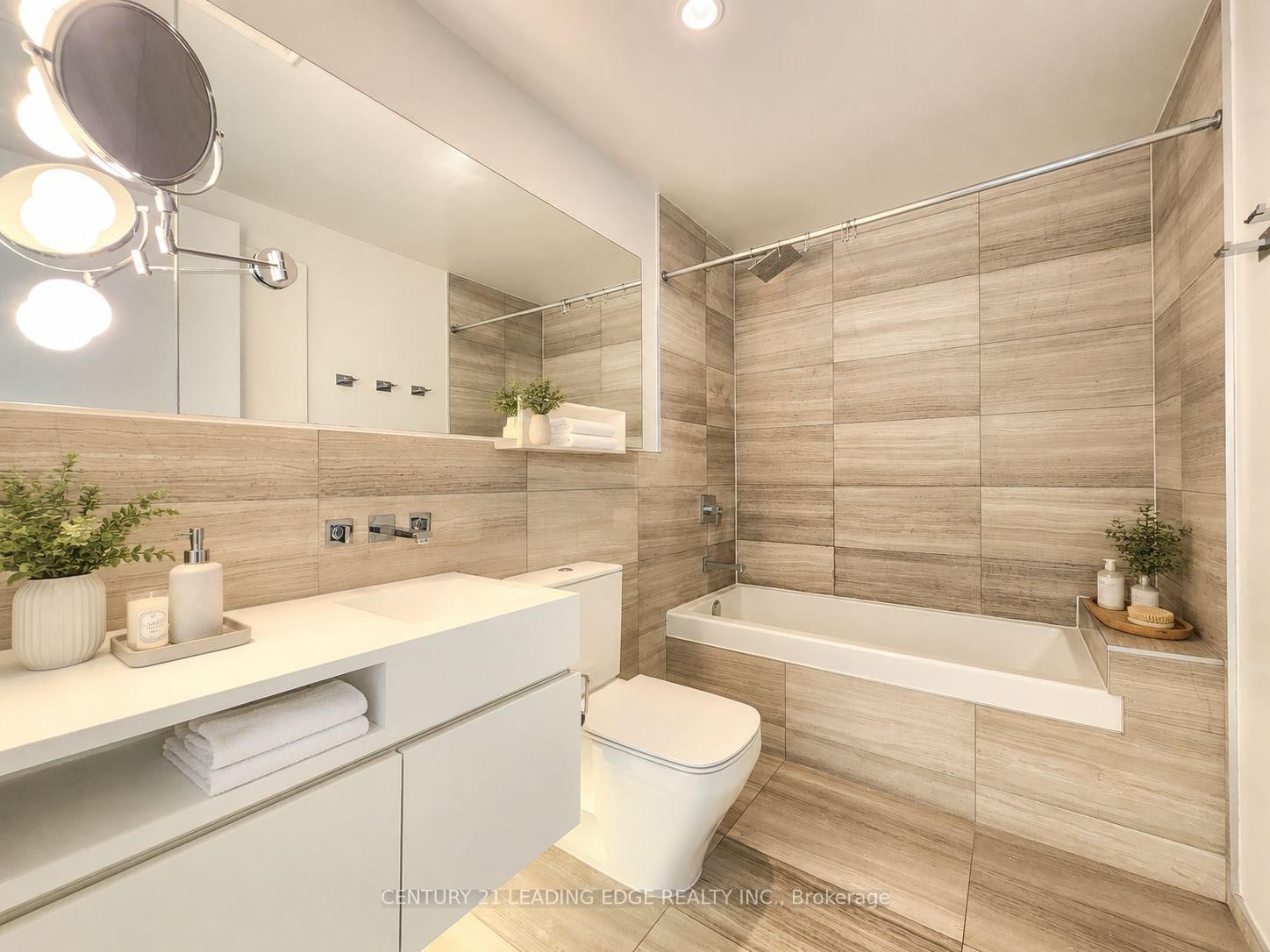 45 Charles Street E • #4511 • Toronto, ON photo 17