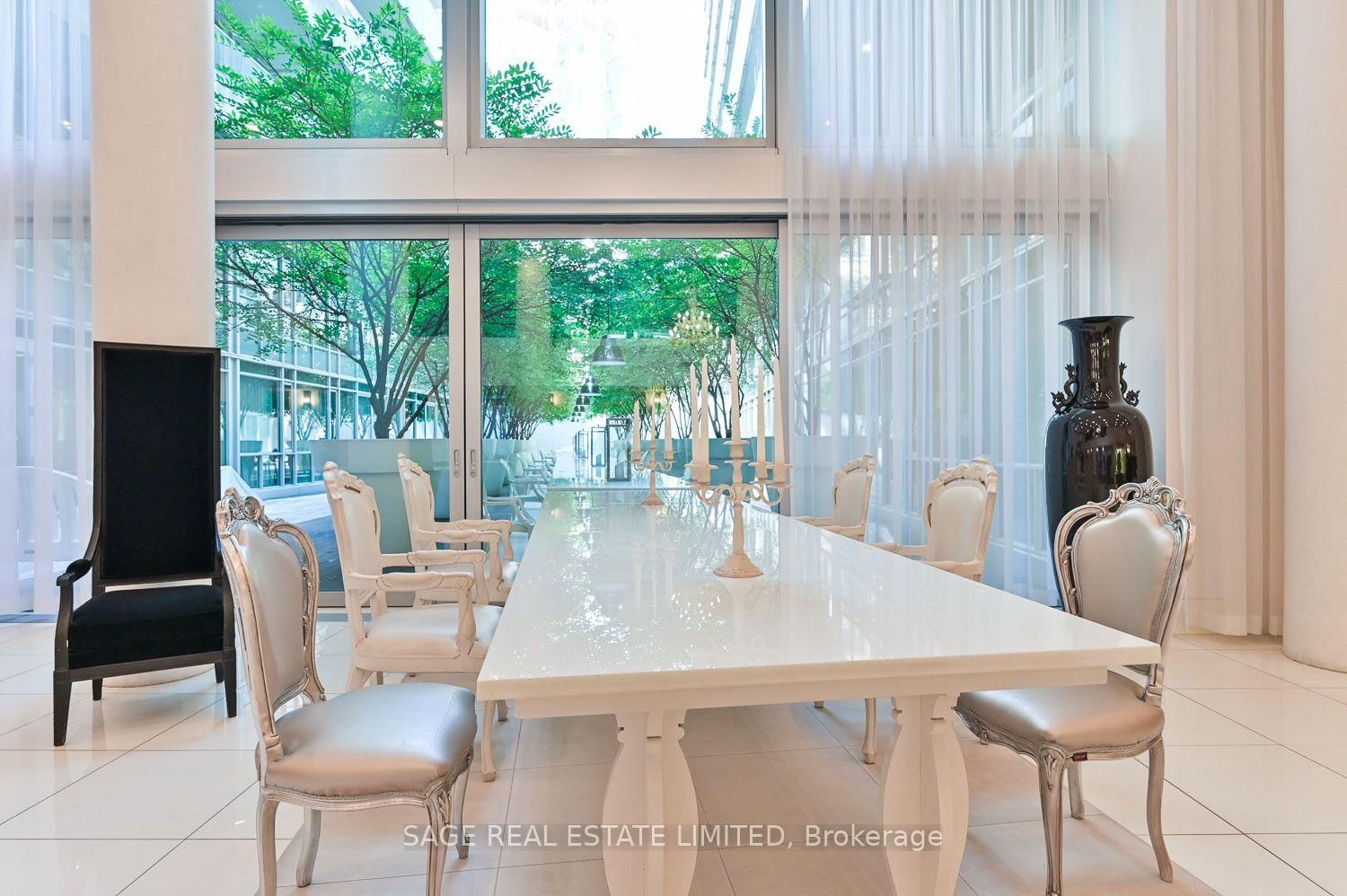 75 Portland Street • #215 • Toronto, ON photo 18