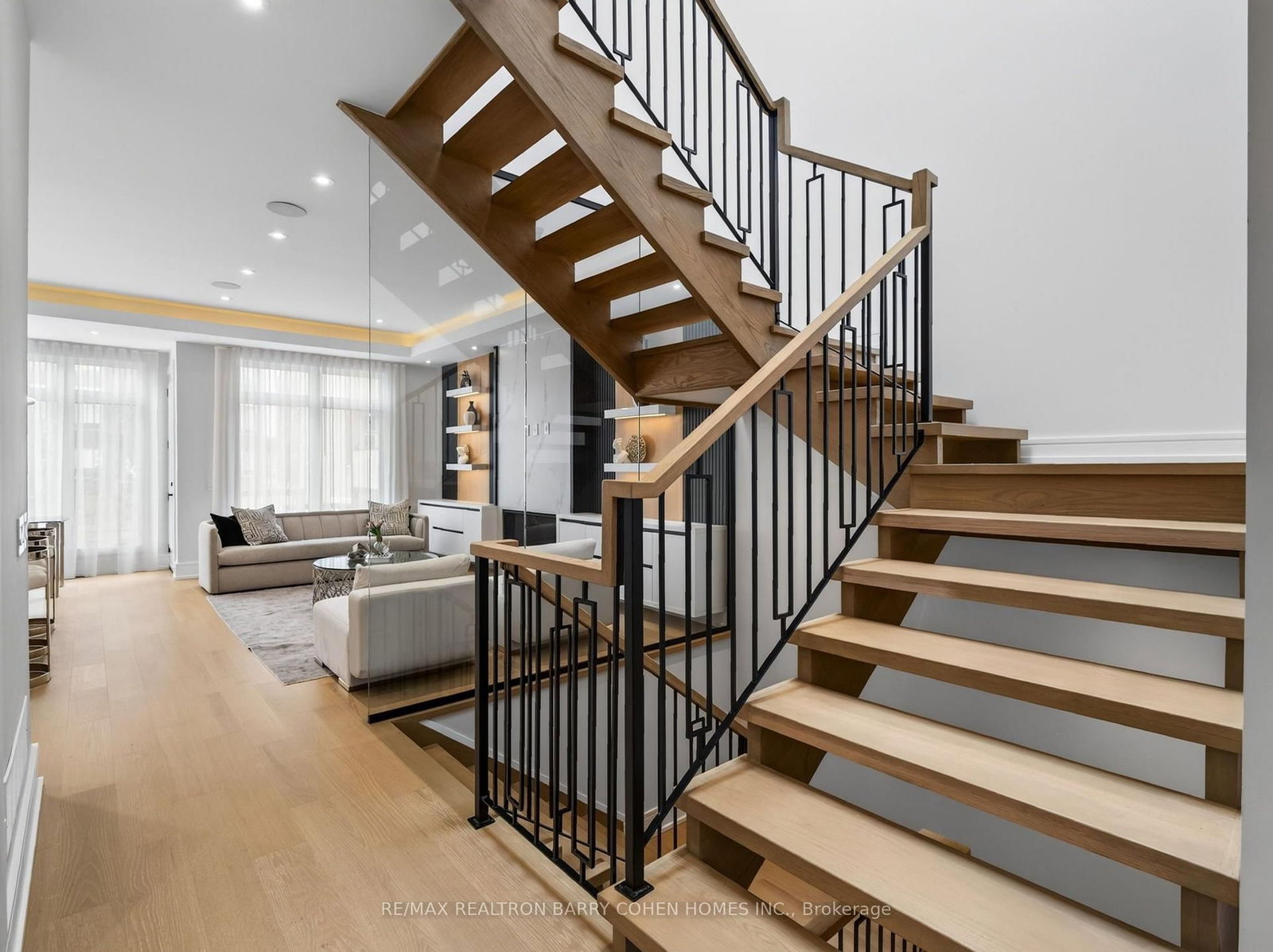 68 Lynnhaven Road • Toronto, ON photo 29