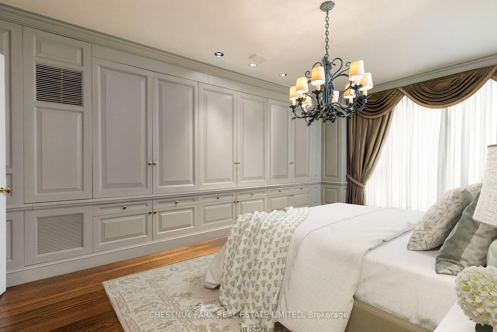 77 Avenue Road • #612 • Toronto, ON photo 32