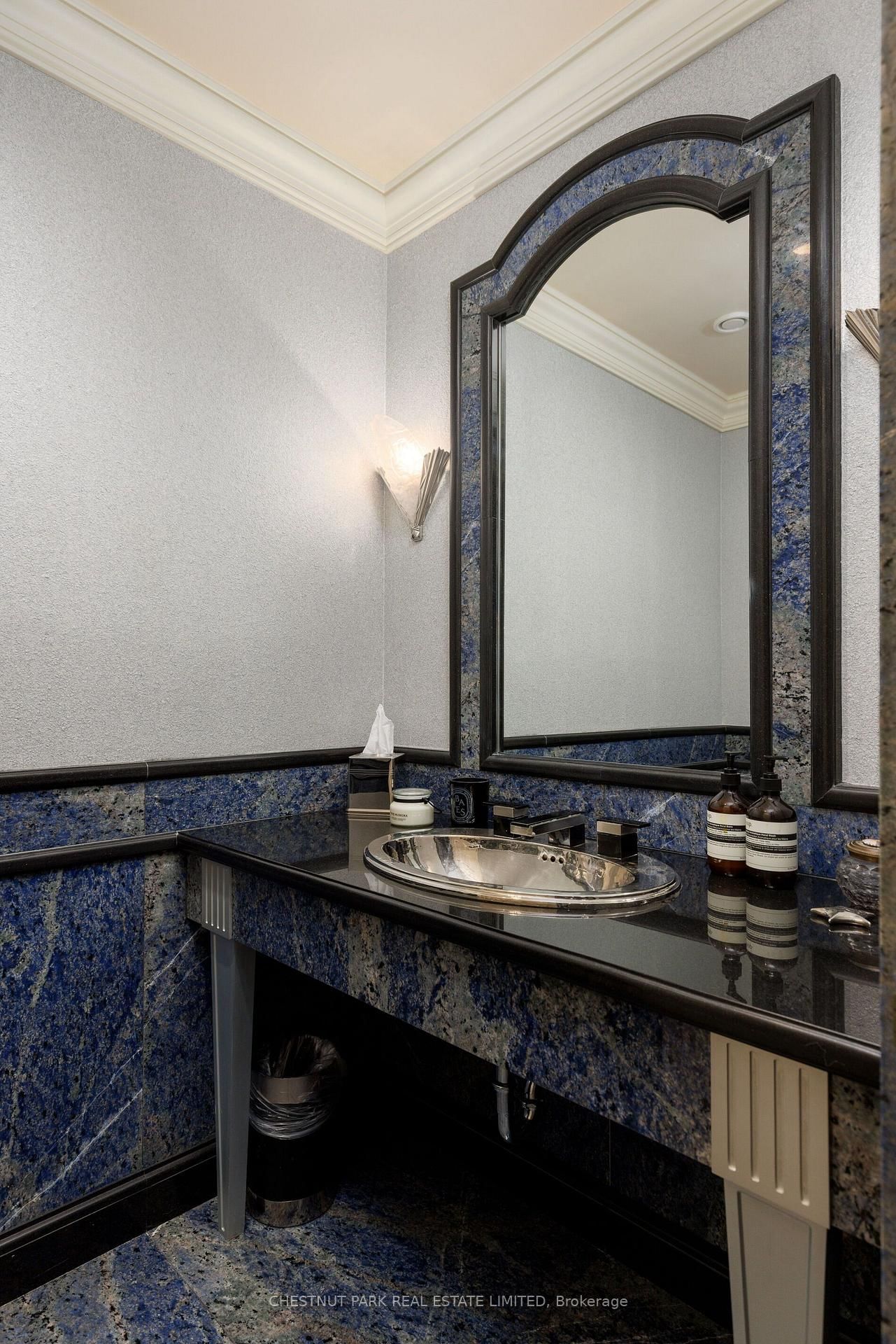 77 Avenue Road • #612 • Toronto, ON photo 34