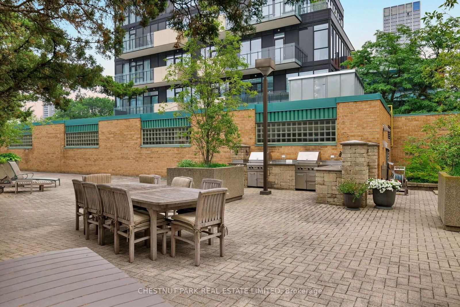77 Avenue Road • #612 • Toronto, ON photo 40