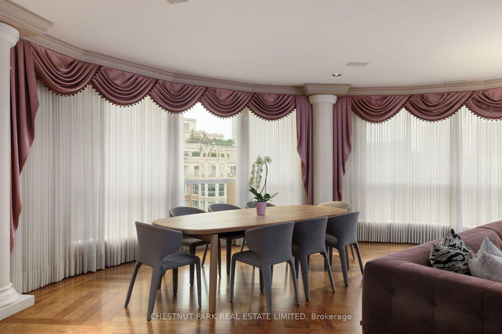 77 Avenue Road • #612 • Toronto, ON photo 8