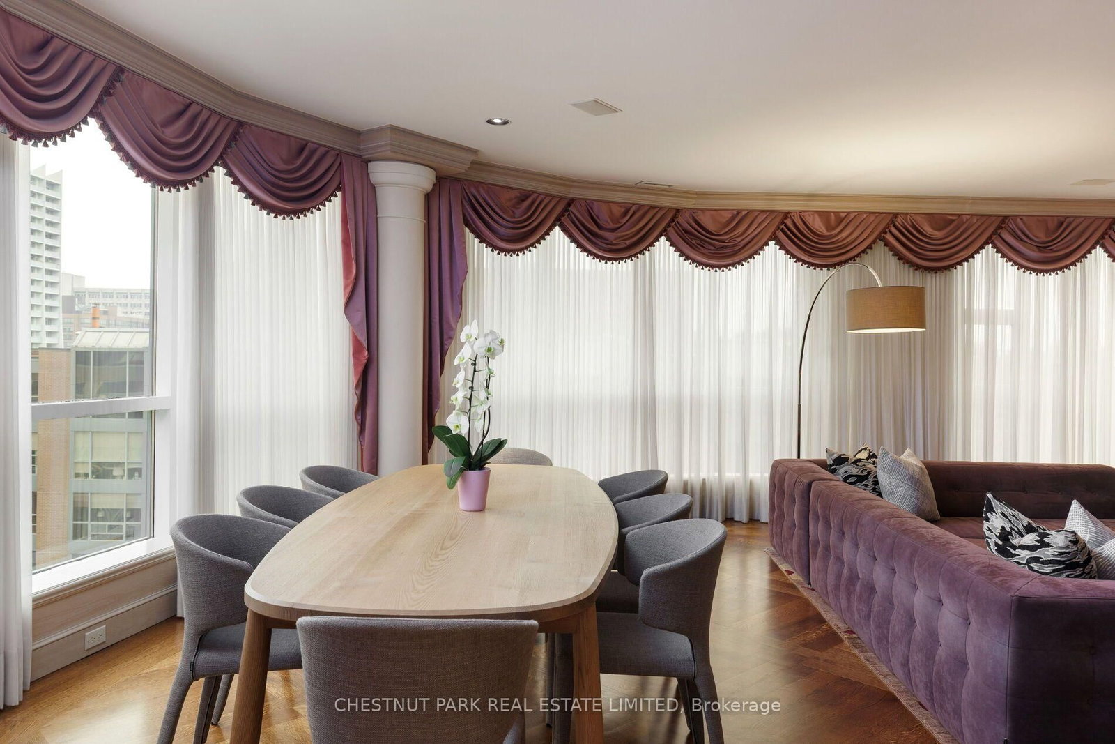 77 Avenue Road • #612 • Toronto, ON photo 9