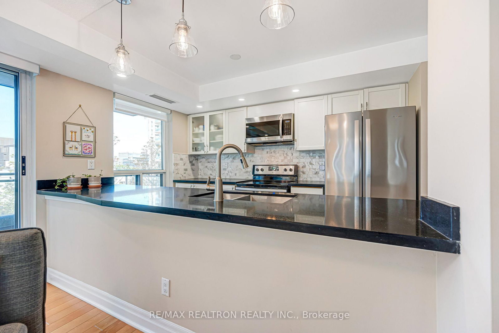 188 Doris Avenue • #515 • Toronto, ON photo 13