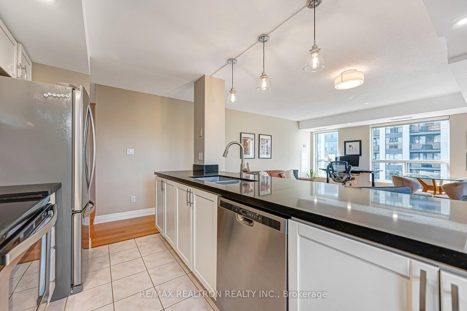 188 Doris Avenue • #515 • Toronto, ON photo 20