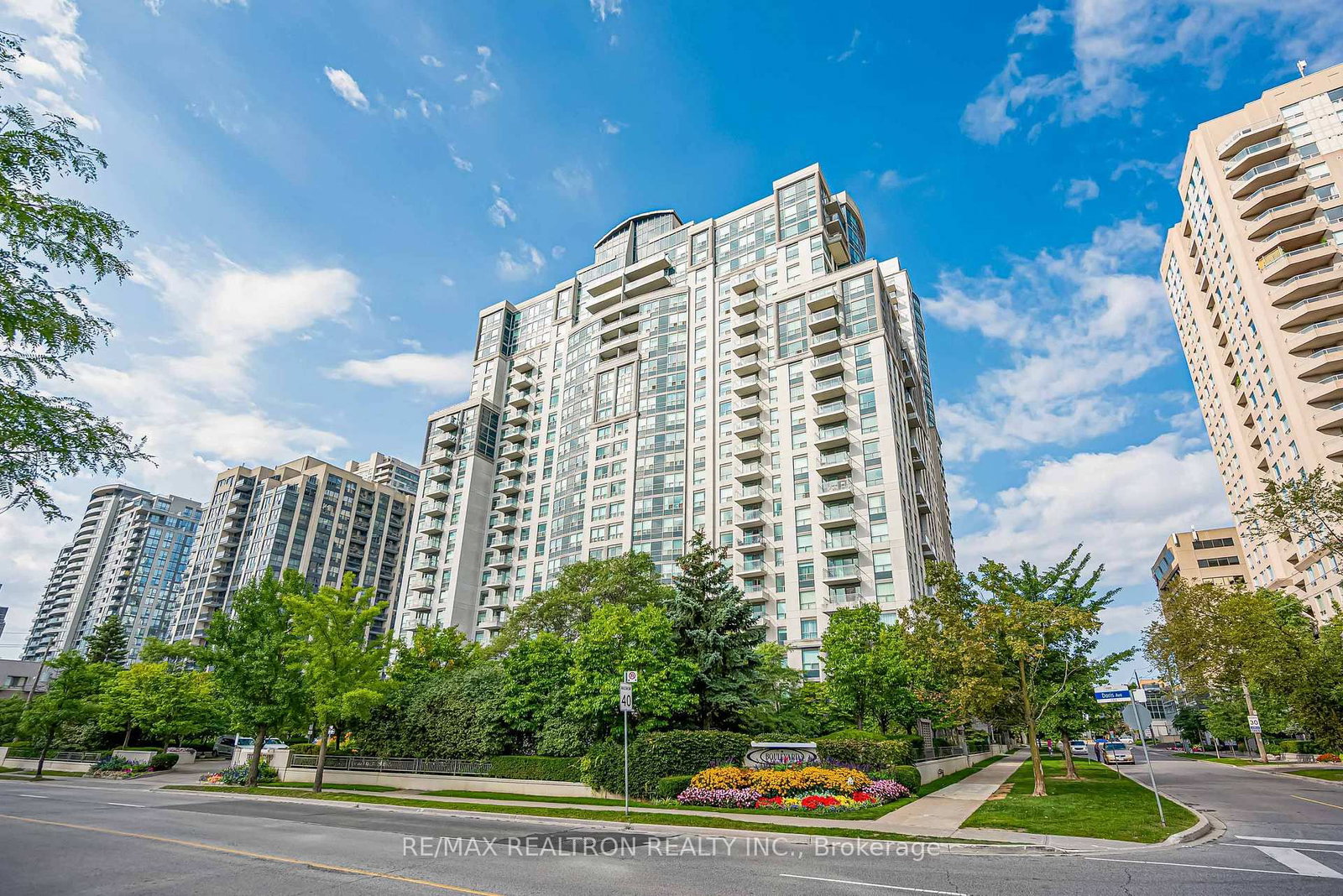 188 Doris Avenue • #515 • Toronto, ON photo 48