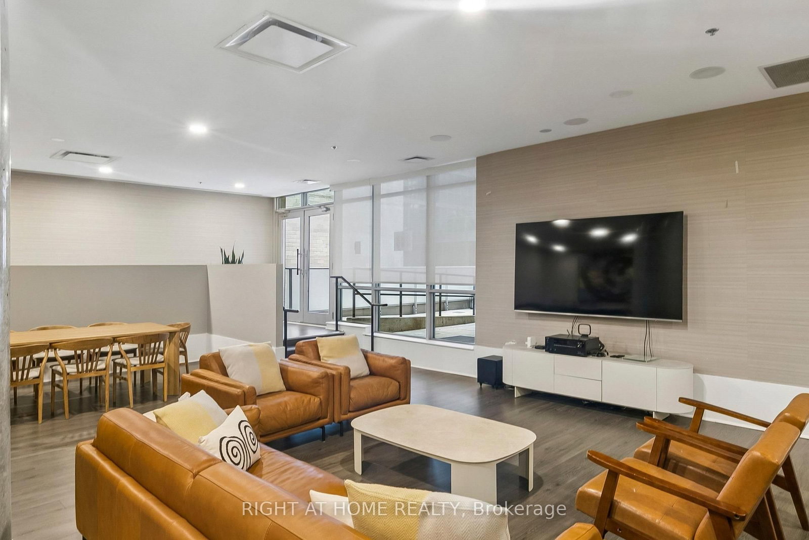 375 King Street W • #1606 • Toronto, ON photo 31