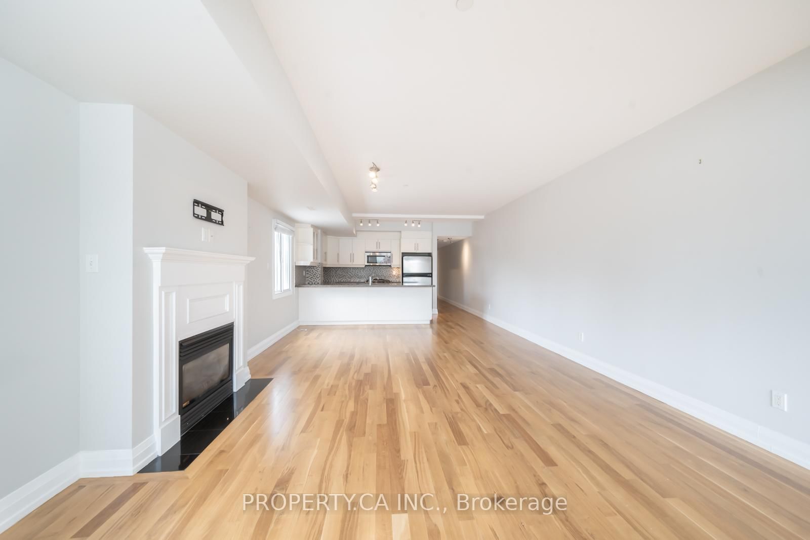 473 Dupont Street • #2 • Toronto, ON photo 14