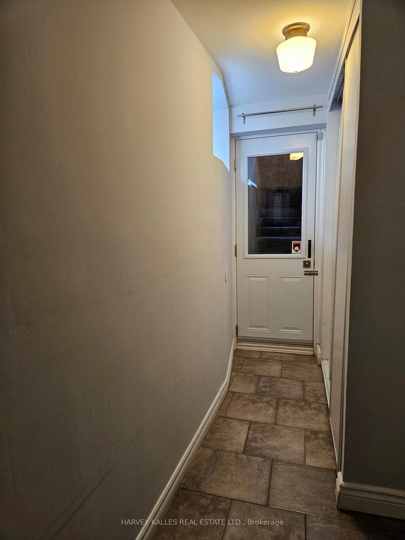 Lower - 85 Lanark Avenue