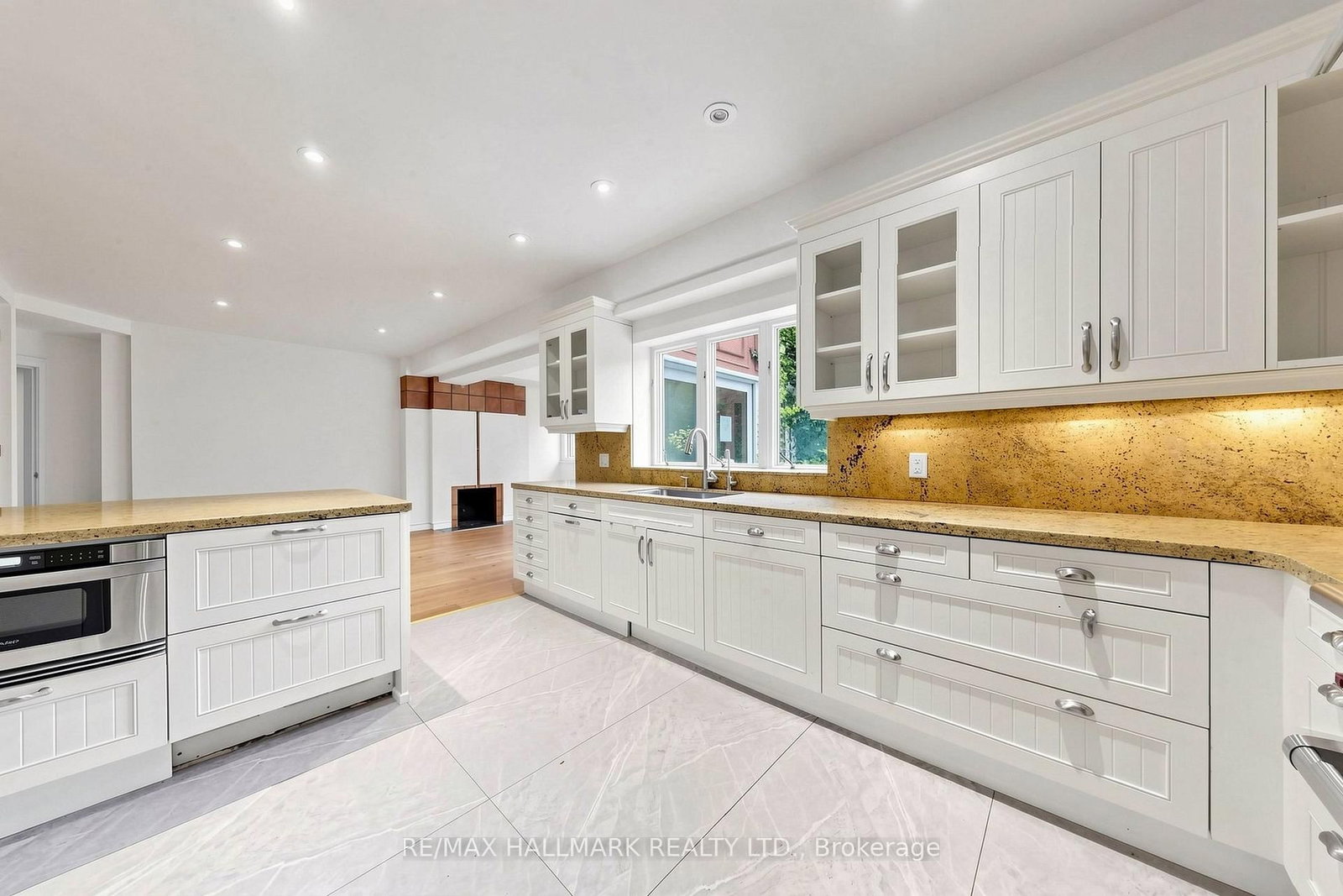 40 Donino Avenue • Toronto, ON photo 18