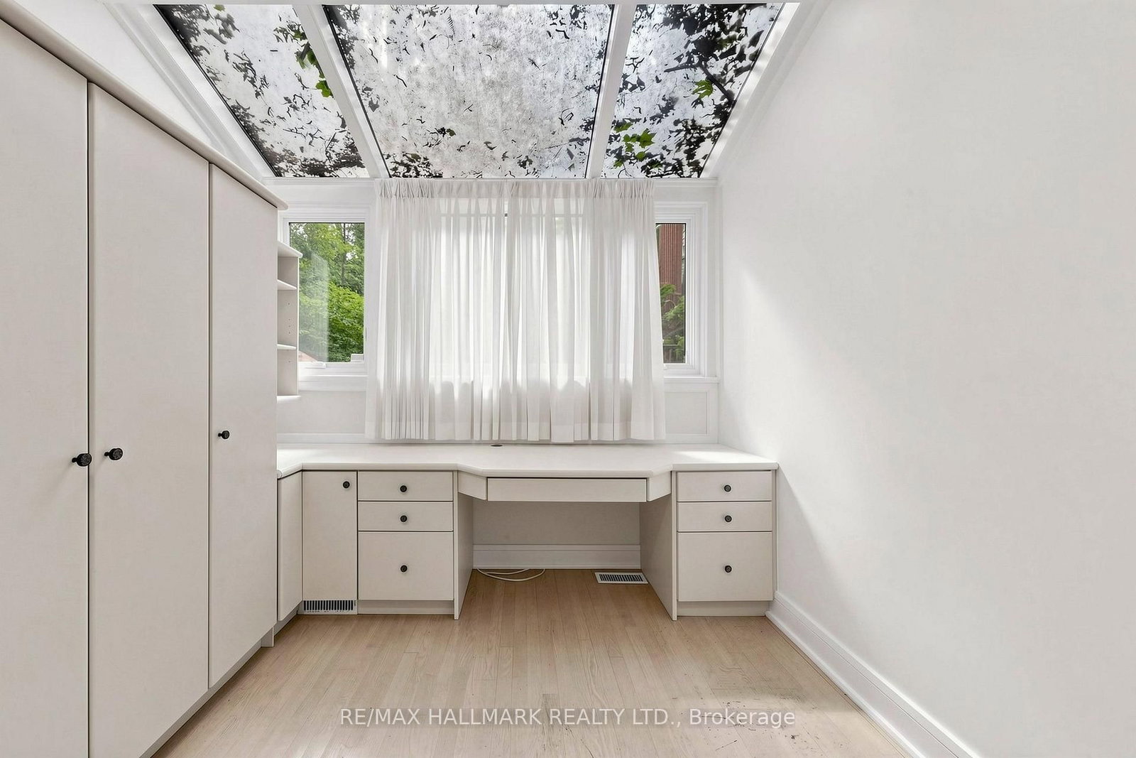 40 Donino Avenue • Toronto, ON photo 19