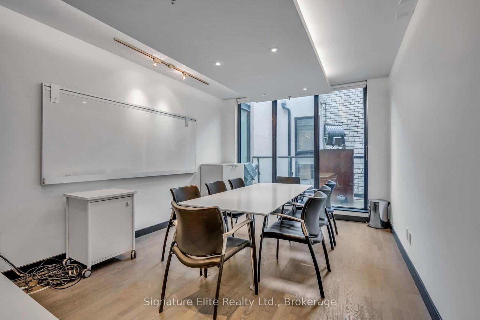8 Dovercourt Road • #402 • Toronto, ON photo 34