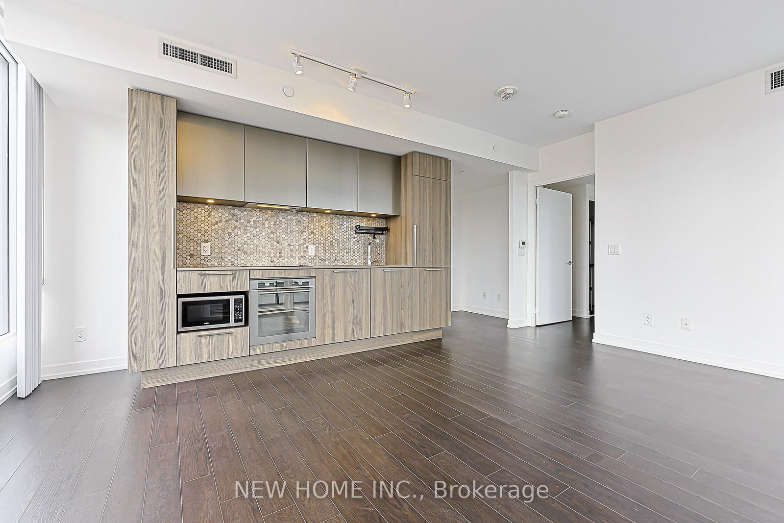 85 Wood Street • #3303 • Toronto, ON photo 11