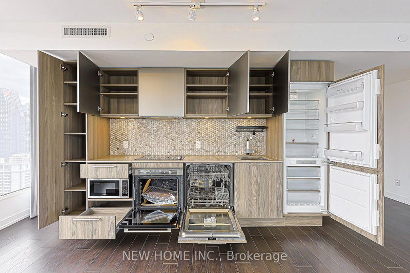 85 Wood Toronto,ON M4Y 0E8 — Photo 16