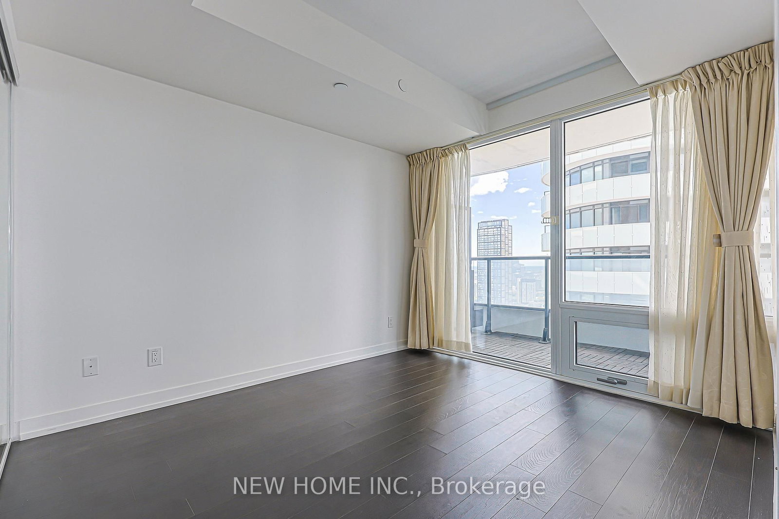 85 Wood Street • #3303 • Toronto, ON photo 24