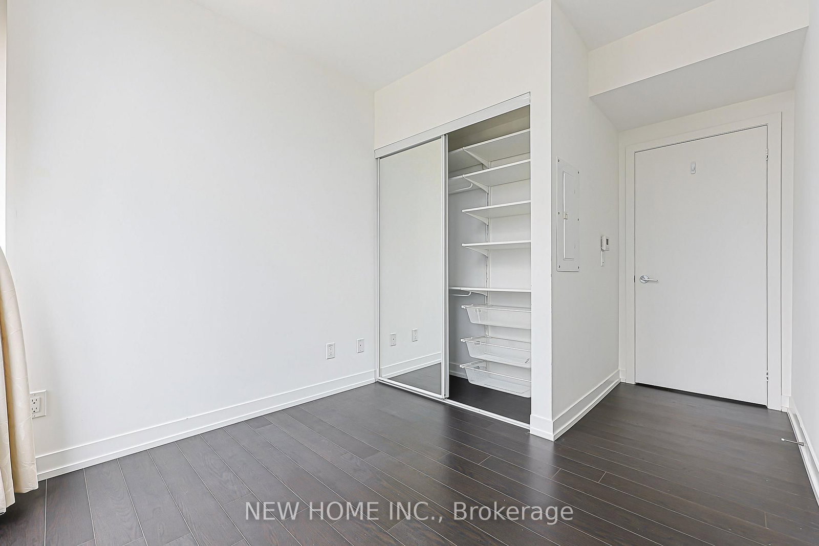 85 Wood Street • #3303 • Toronto, ON photo 33
