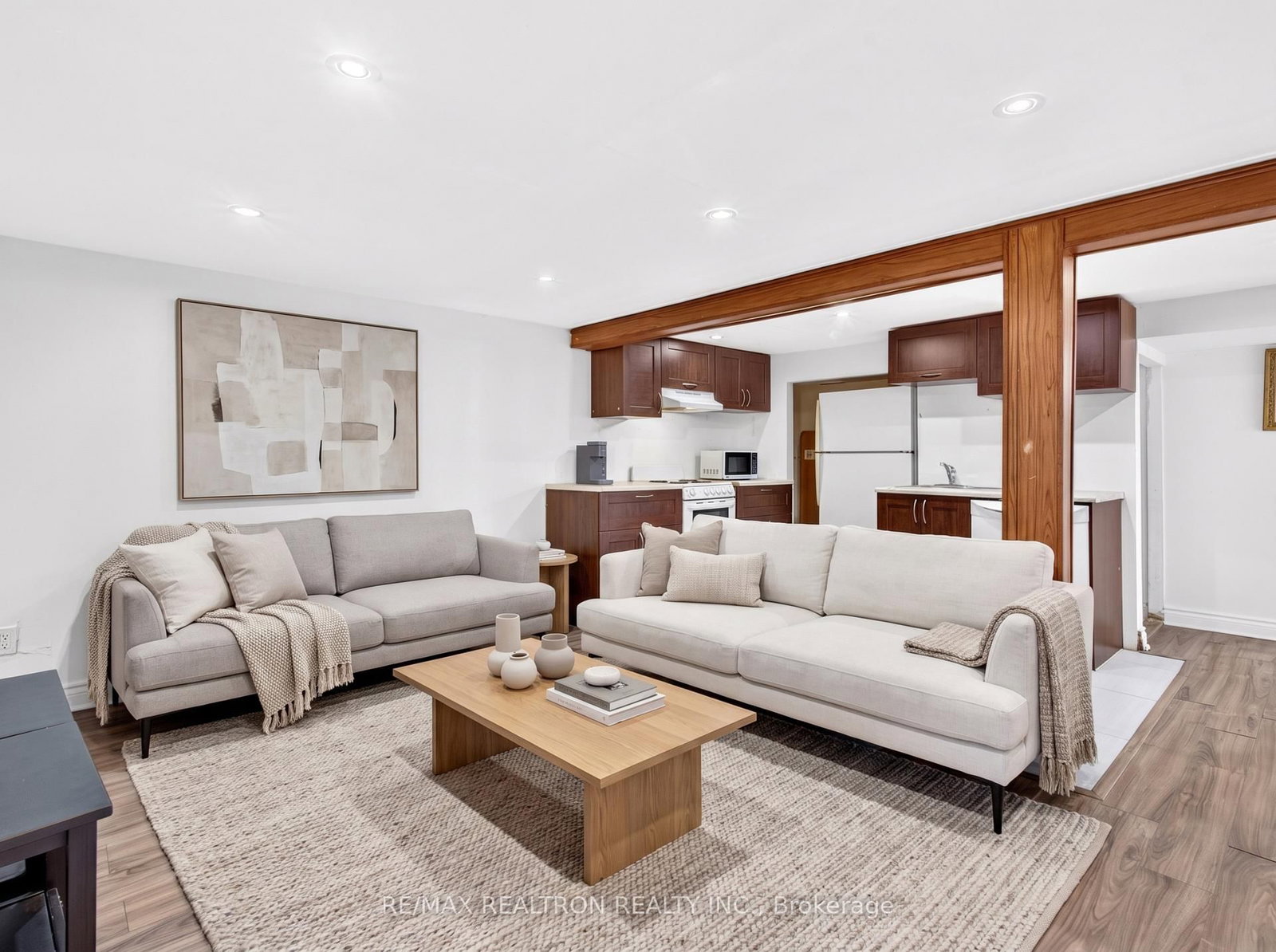 591 Cummer Avenue • Toronto, ON photo 24