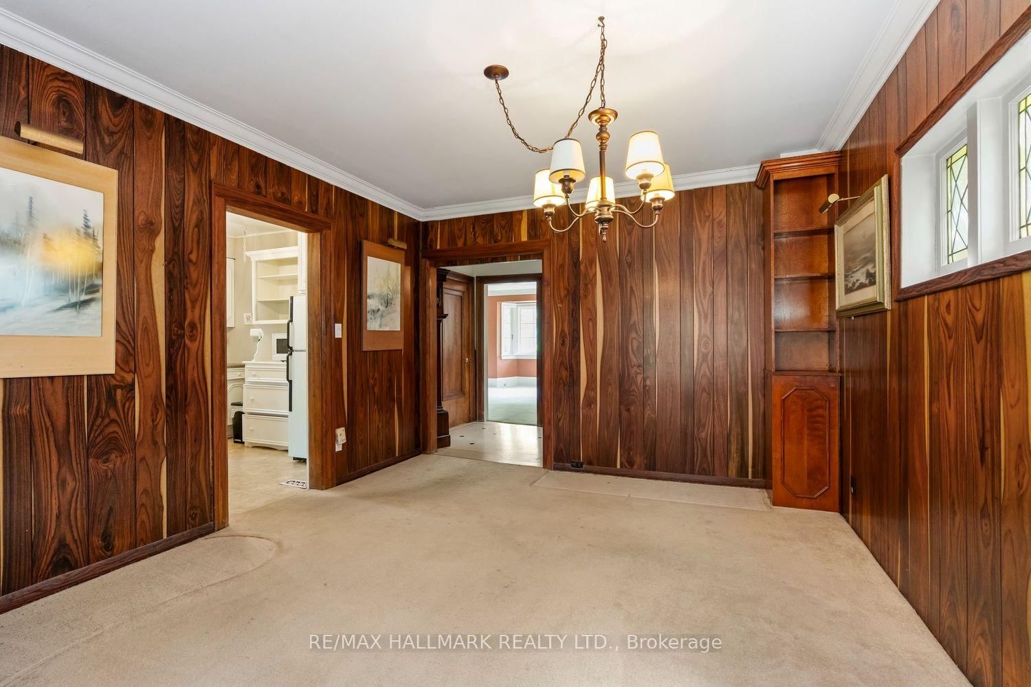 48 Chatsworth Drive • Toronto, ON photo 21
