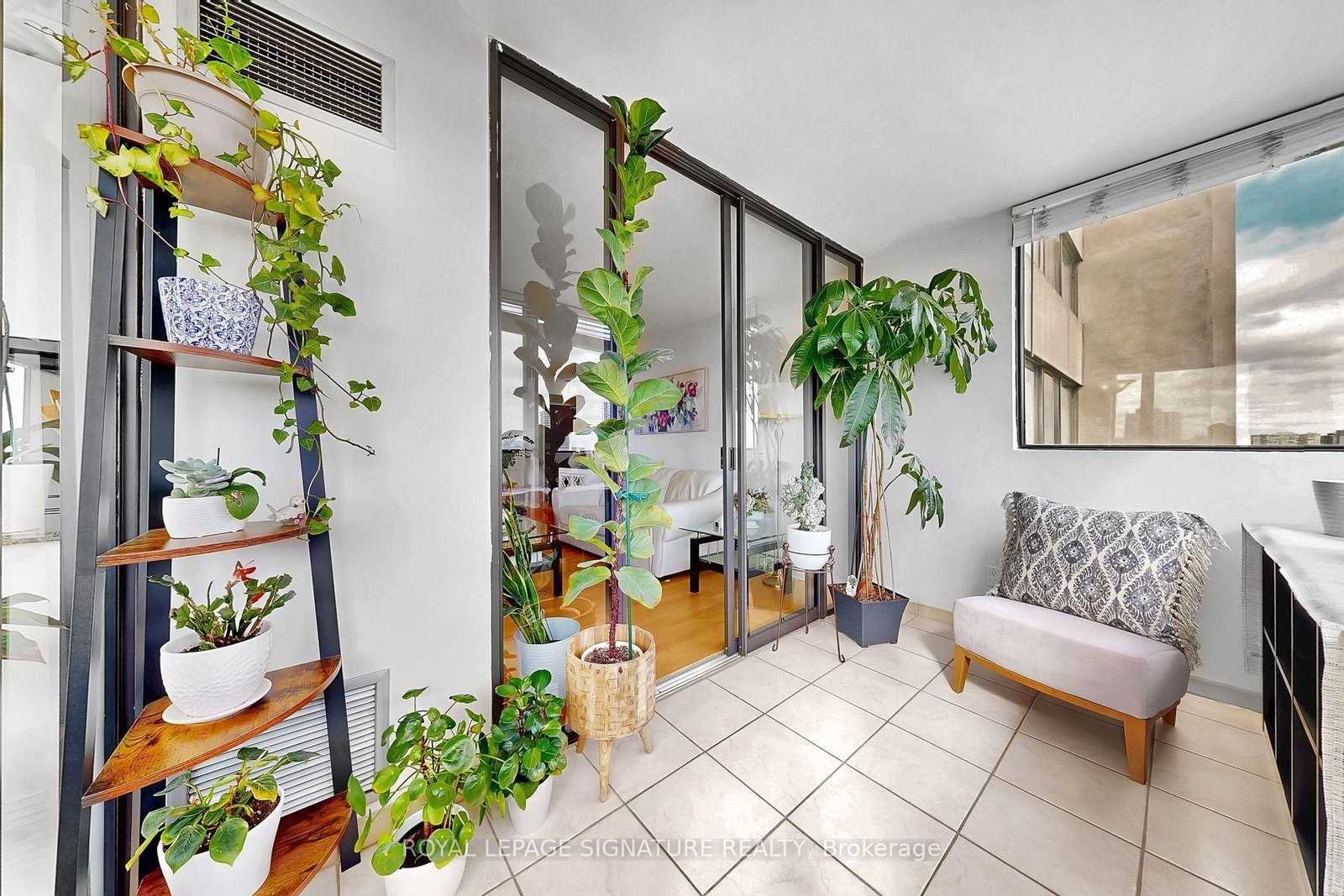 133 Torresdale Avenue • #902 • Toronto, ON photo 17