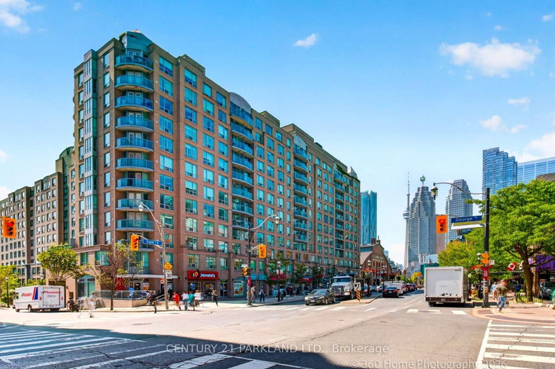 609 - 109 Front Street E