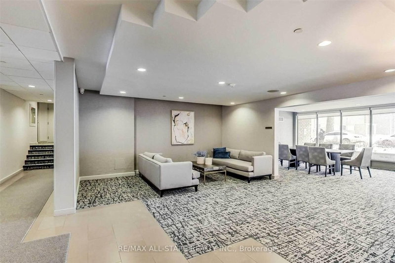 2112 - 15 Maitland Place