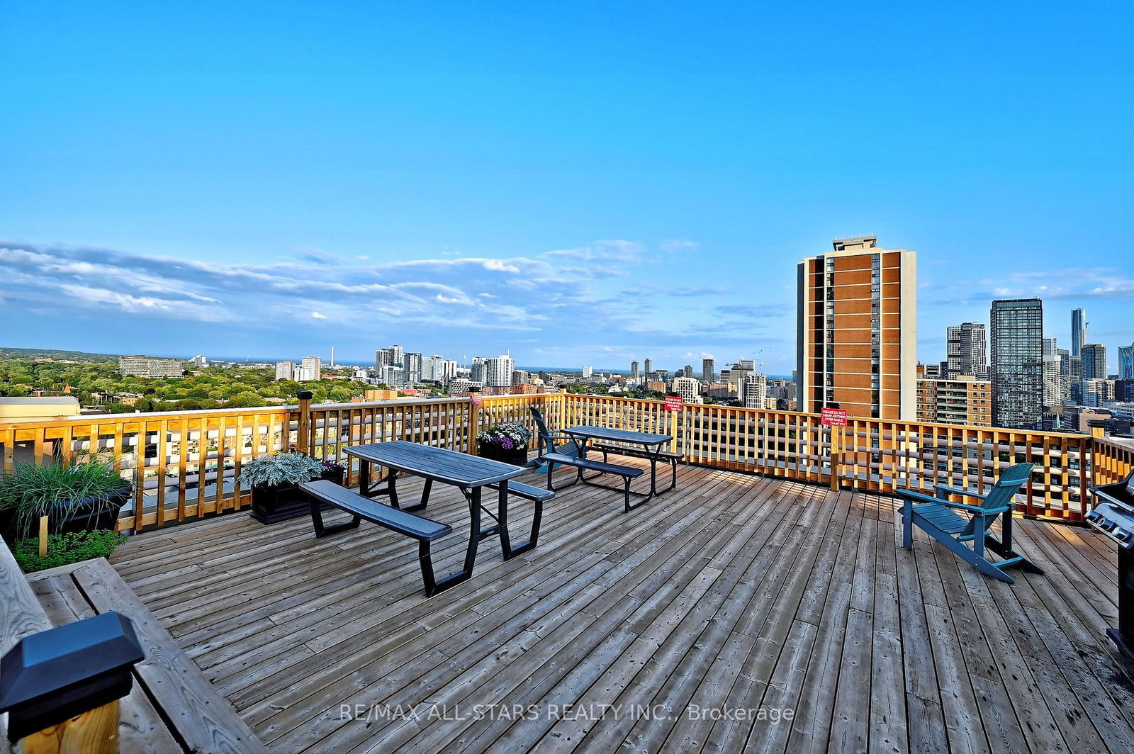15 Maitland Place • #2112 • Toronto, ON photo 44