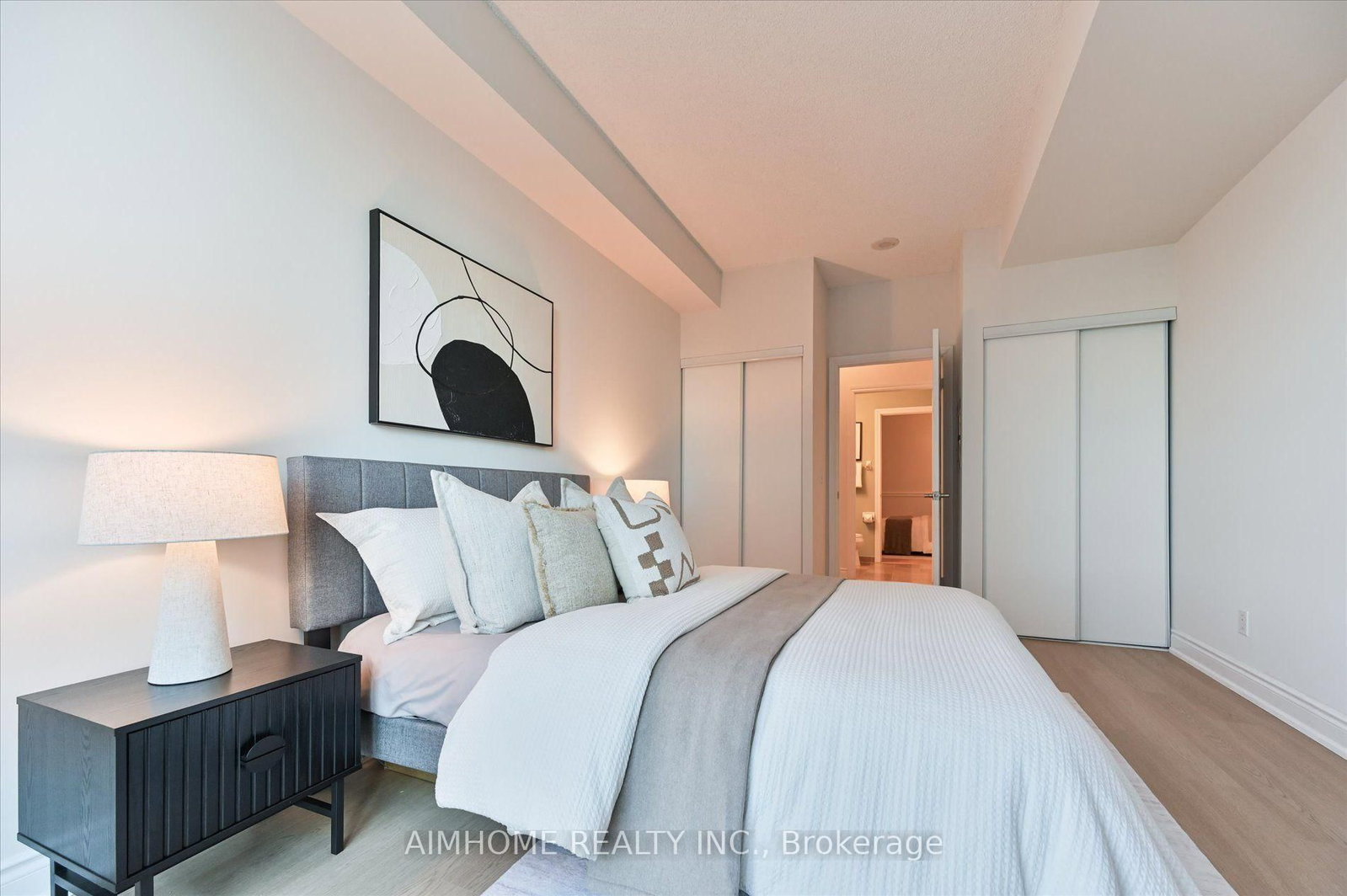763 Bay Street • #4505 • Toronto, ON photo 10