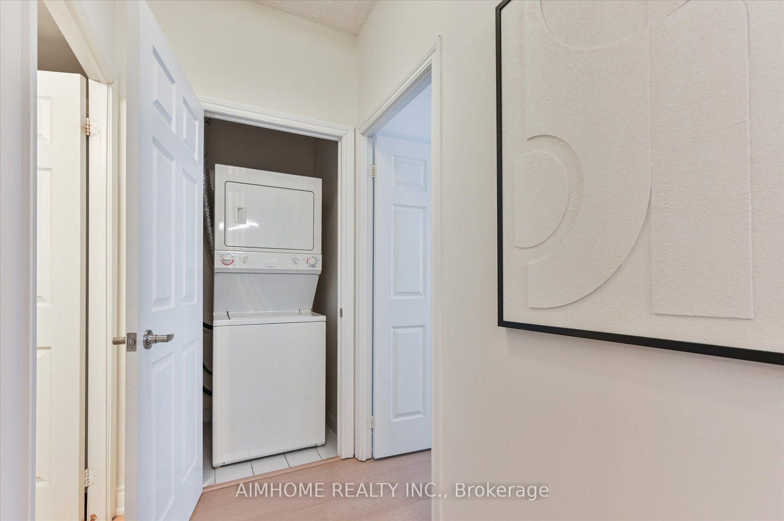 763 Bay Street • #4505 • Toronto, ON photo 14