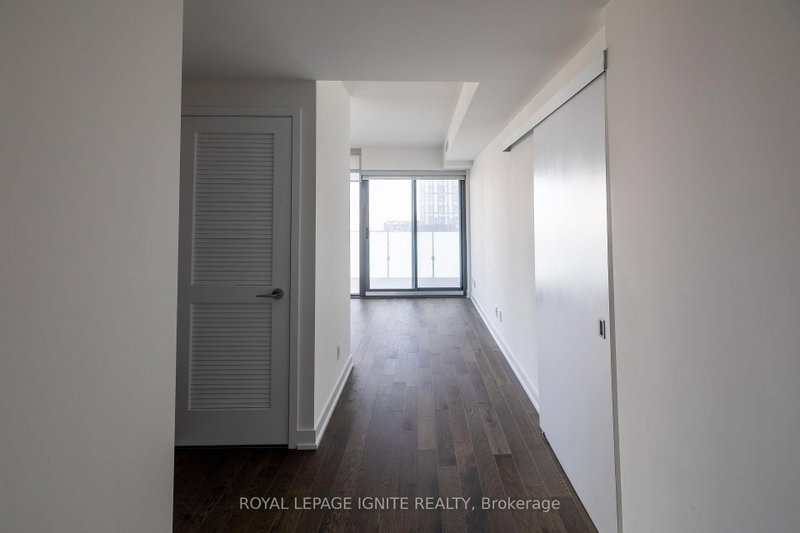 1417 - 25 Richmond Street