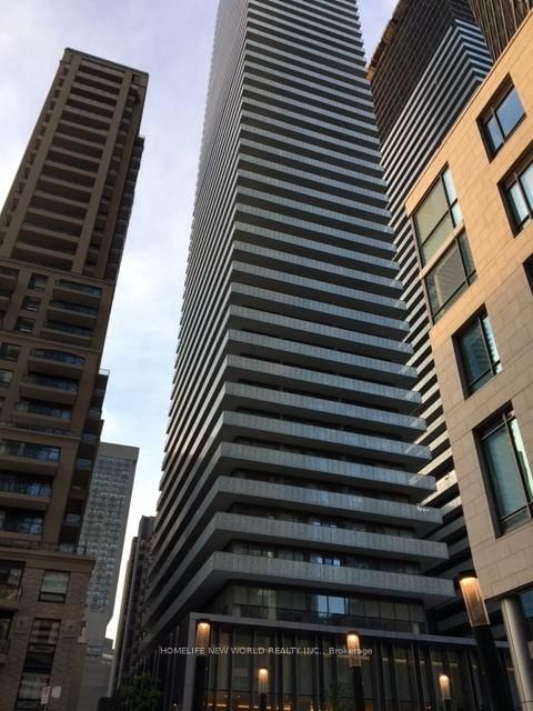 705 - 42 Charles Street E