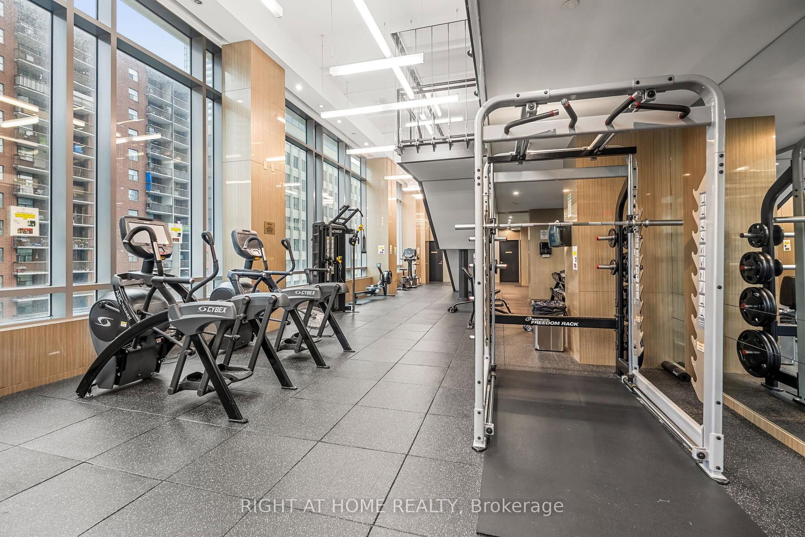 89 Dunfield Avenue • #2306 • Toronto, ON photo 20