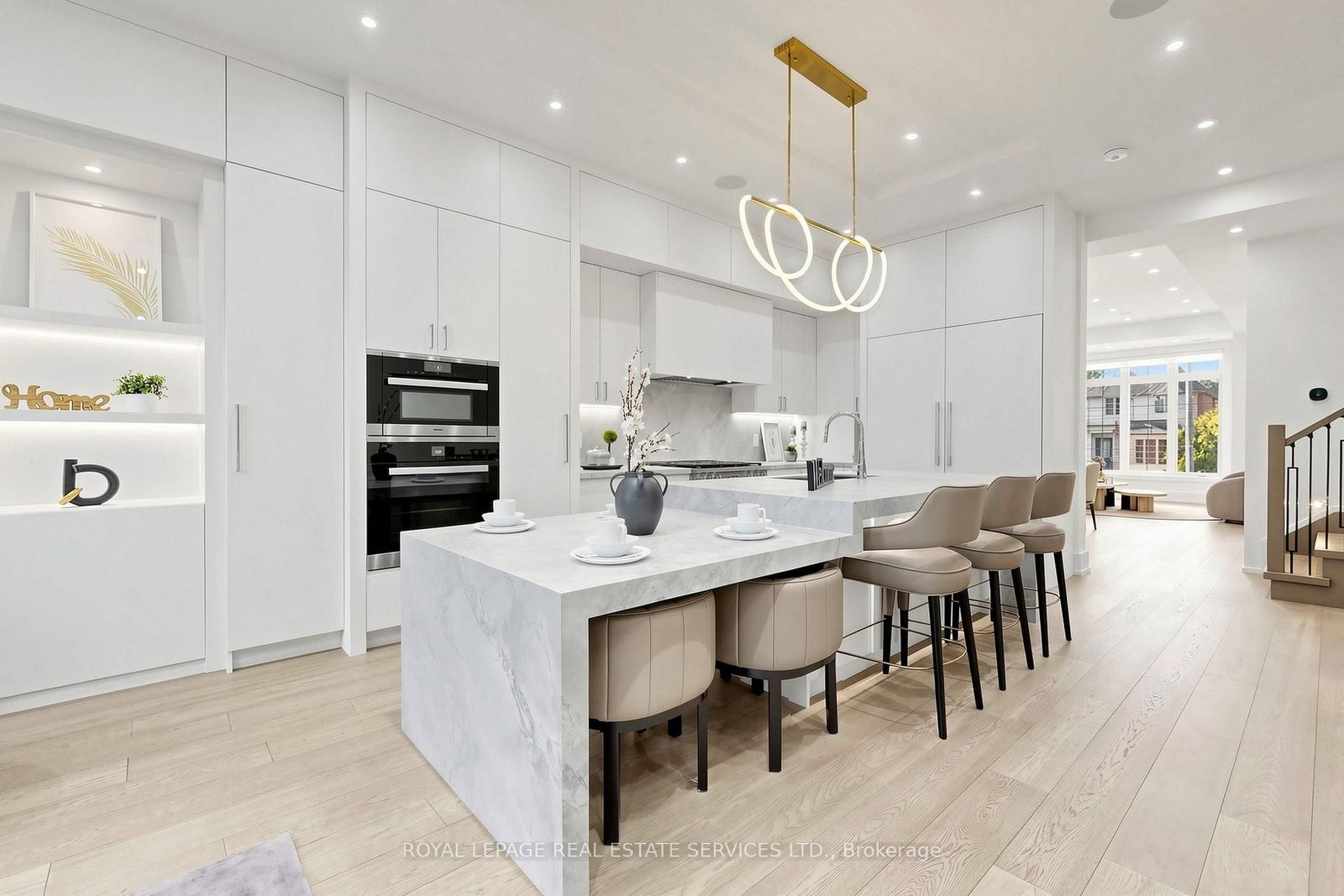 383 Melrose Avenue • Toronto, ON photo 12