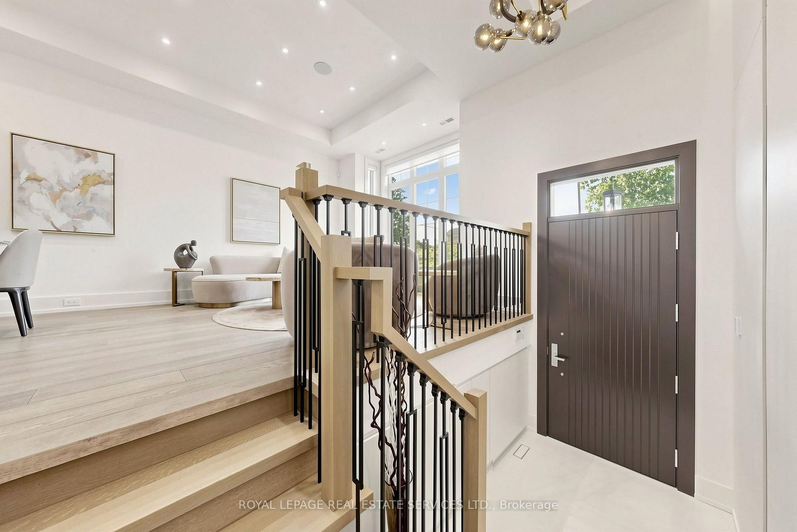 383 Melrose Avenue • Toronto, ON photo 16