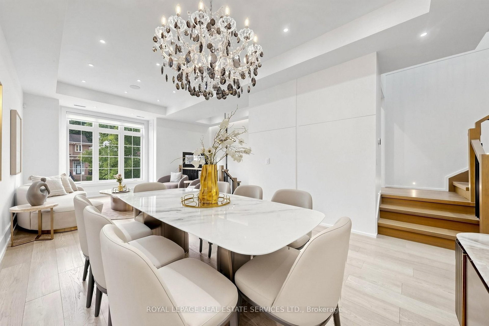 383 Melrose Avenue • Toronto, ON photo 6