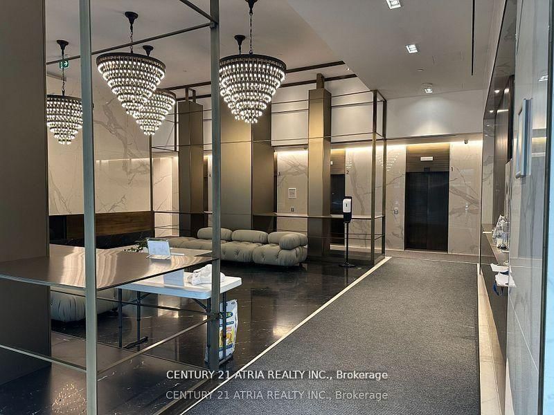 77 Shuter Toronto,ON M5B 0B8 — Photo 5