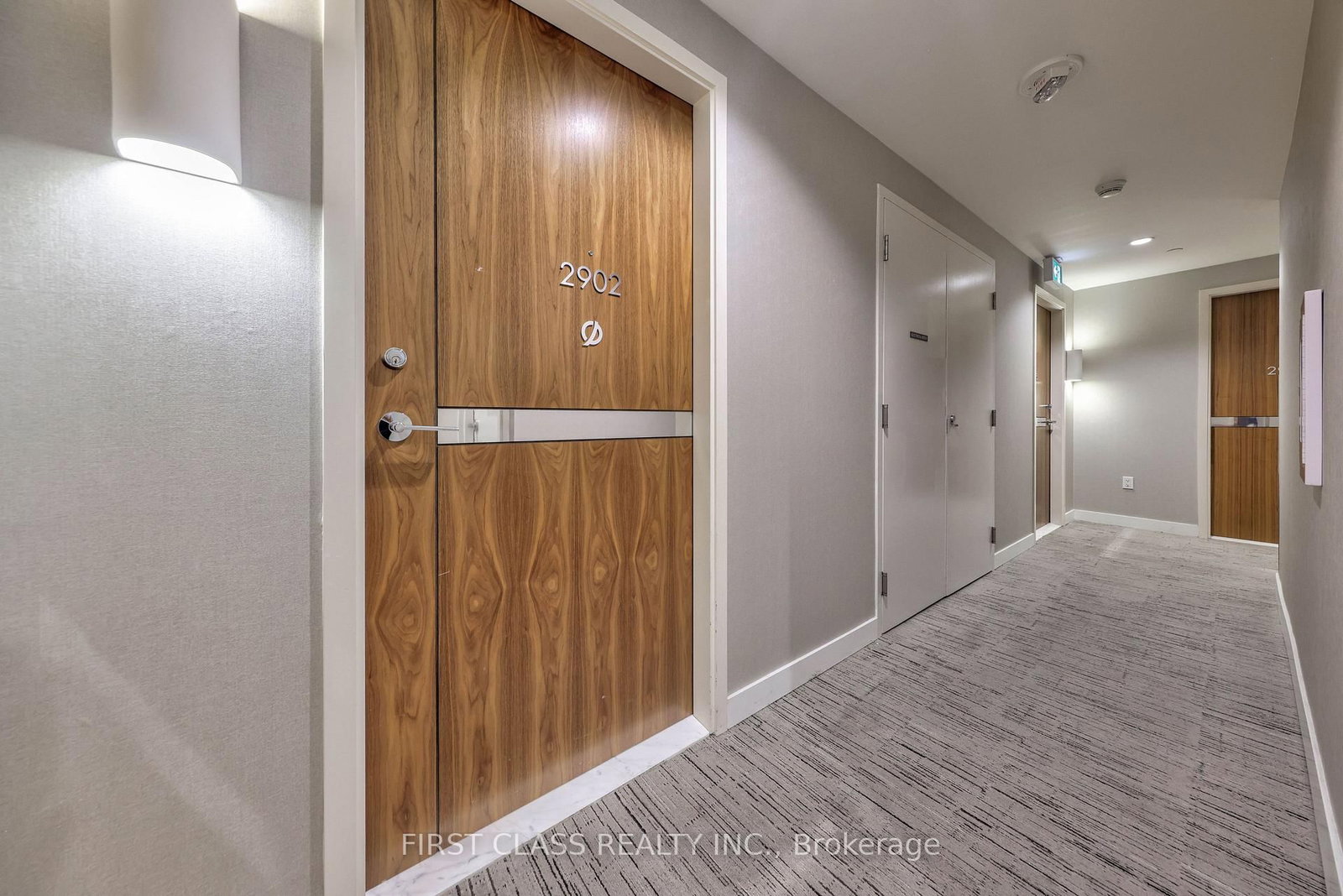 85 Mcmahom Drive • #2902 • Toronto, ON photo 5