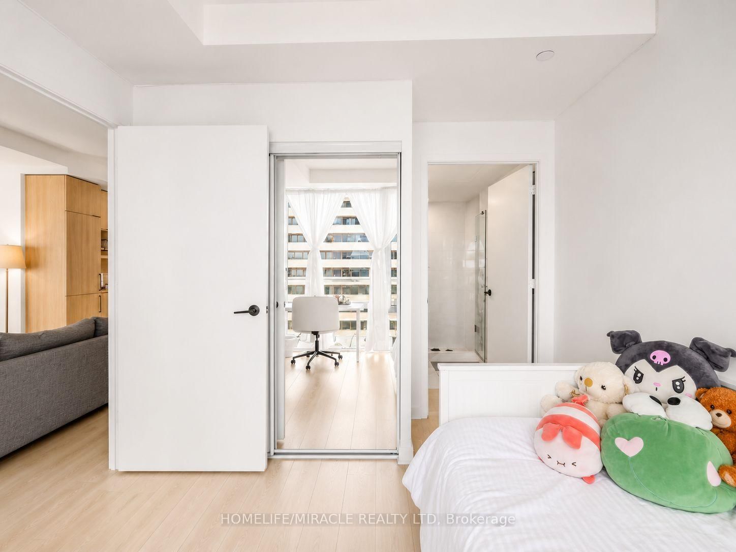 35 Rolling Mills Road • #N808 • Toronto, ON photo 19
