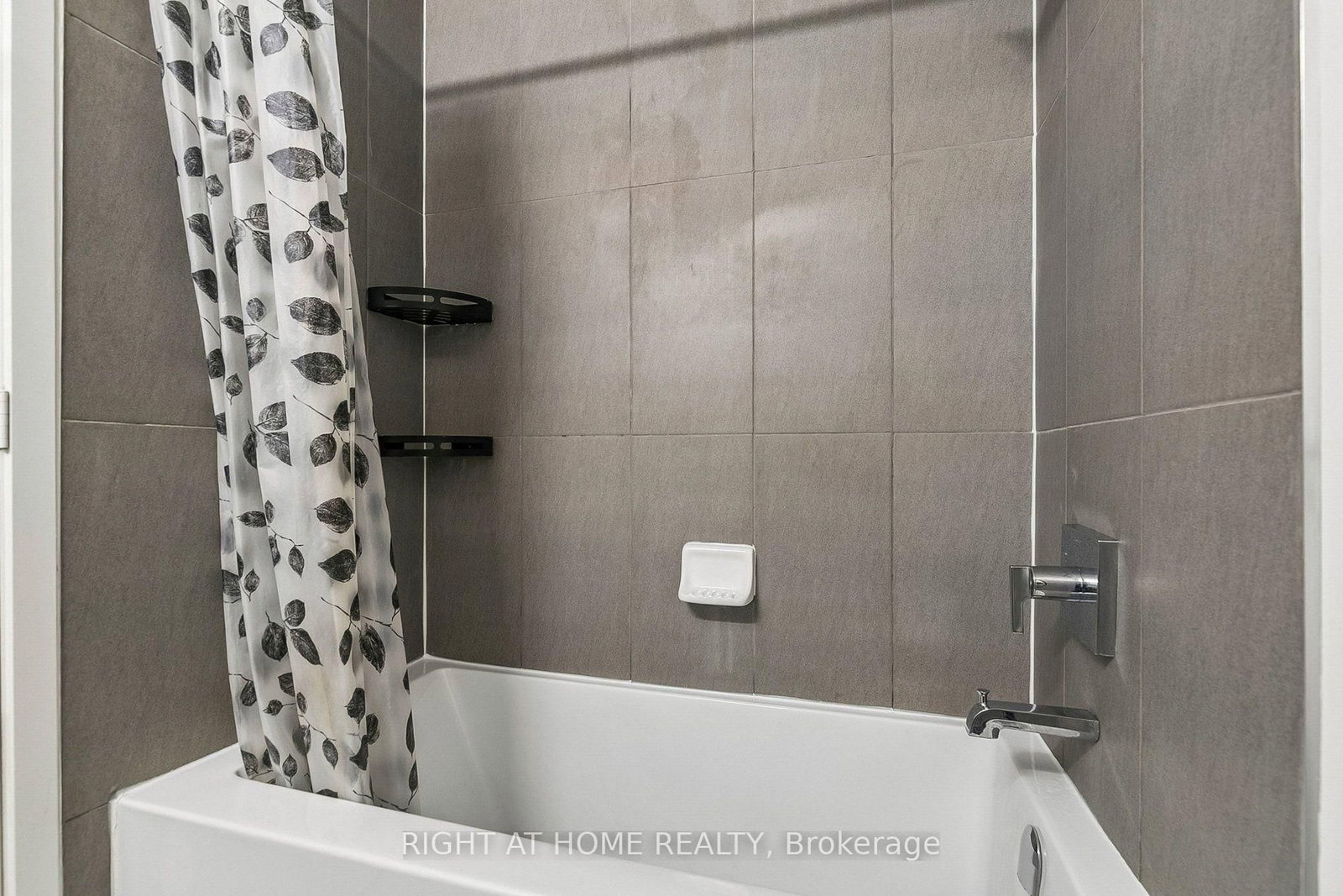 60 Princess Street • #447 • Toronto, ON photo 21