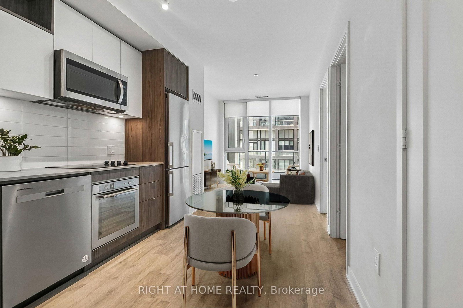 60 Princess Street • #447 • Toronto, ON photo 45