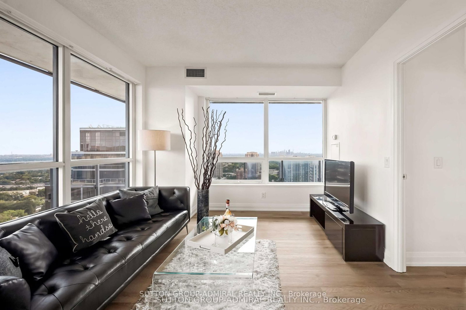 5 Sheppard Avenue E • #2825 • Toronto, ON photo 10
