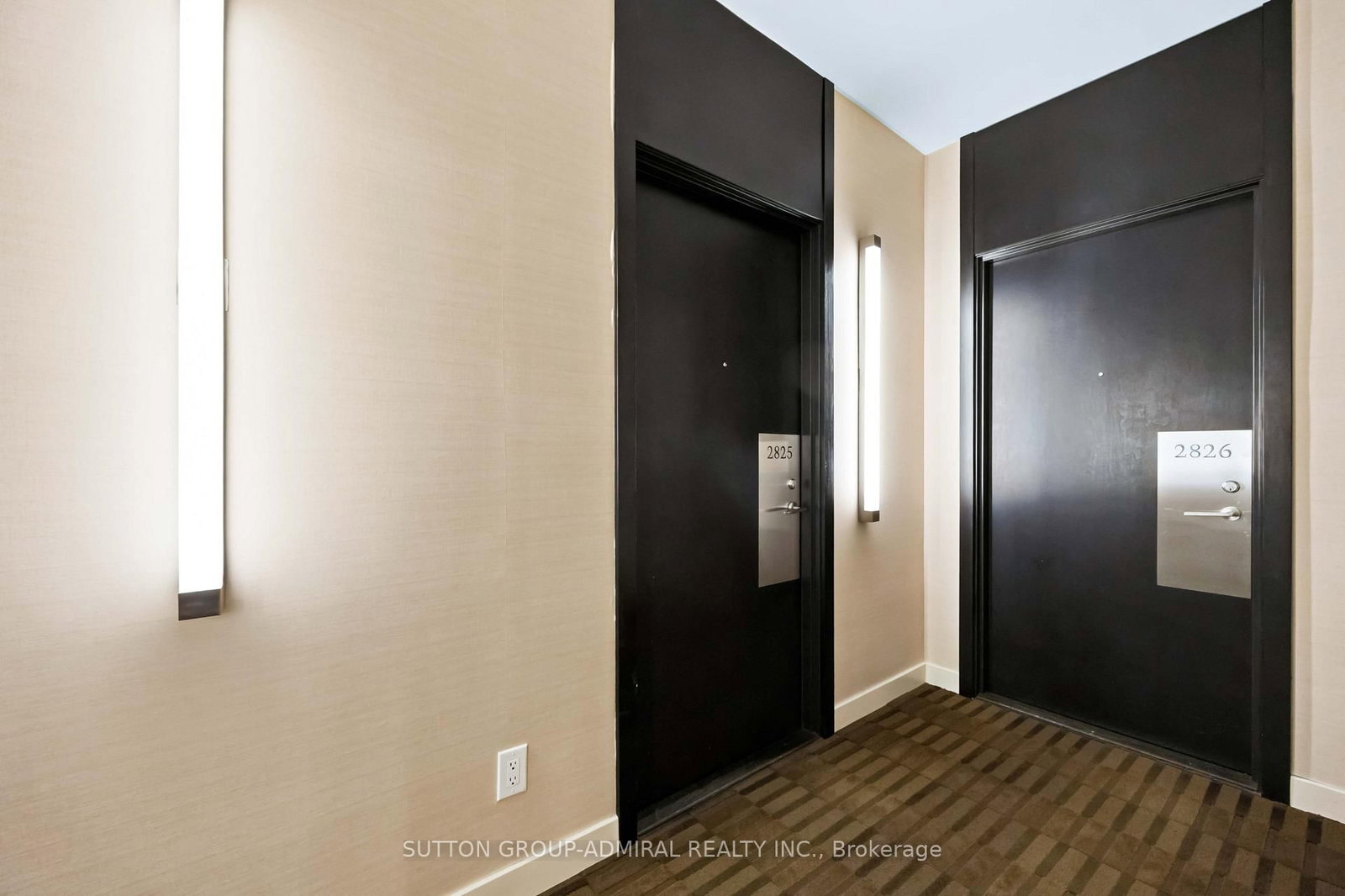 5 Sheppard Avenue E • #2825 • Toronto, ON photo 3