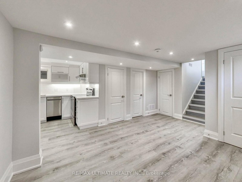 Lower - 614 Northcliffe Boulevard