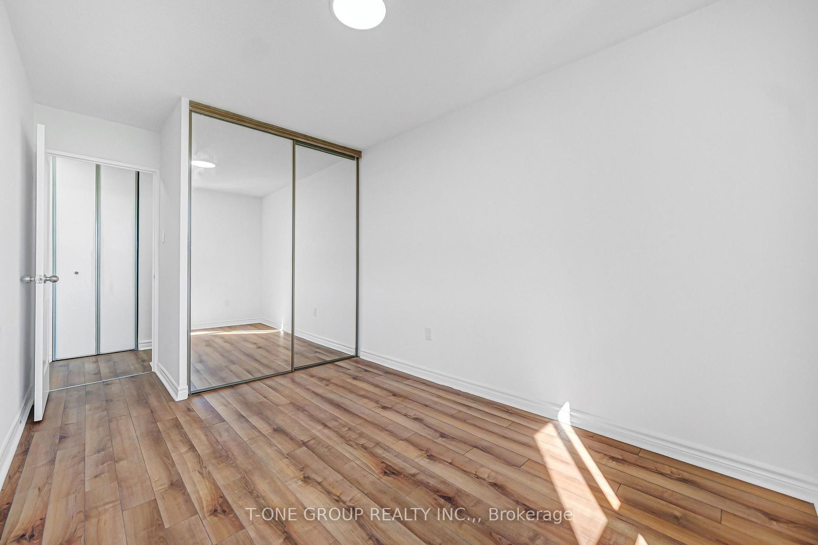 350 Seneca Hill Drive • #1511 • Toronto, ON photo 31