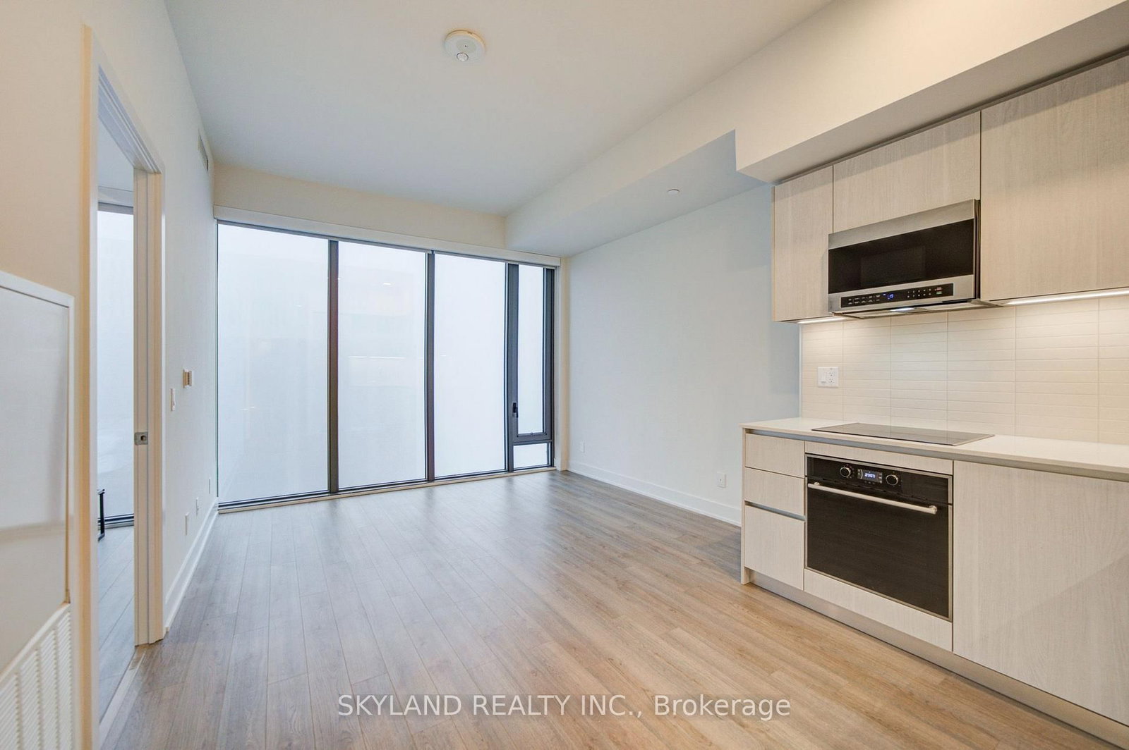8 Cumberland Street • #4305 • Toronto, ON photo 15